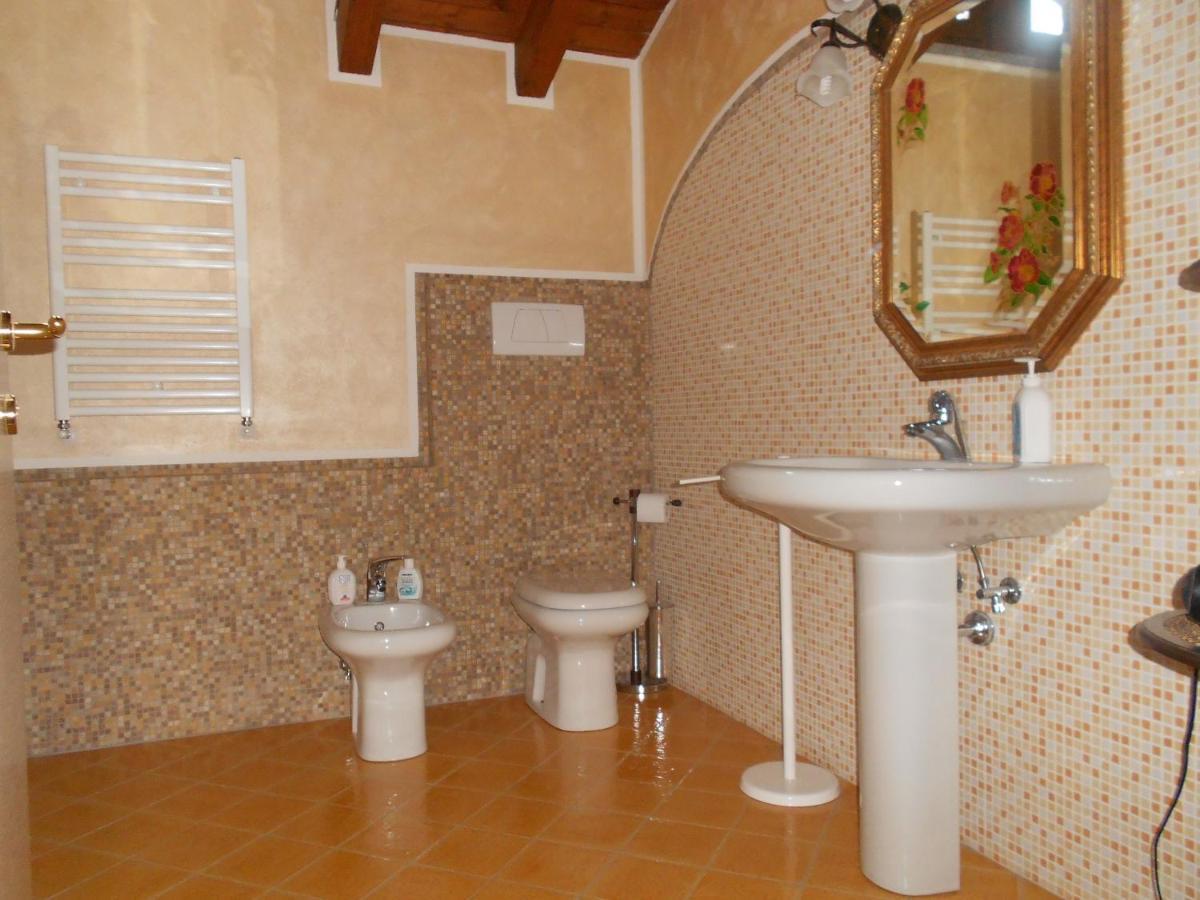 B&B Stella Del Borgo Castiglione Olona Экстерьер фото